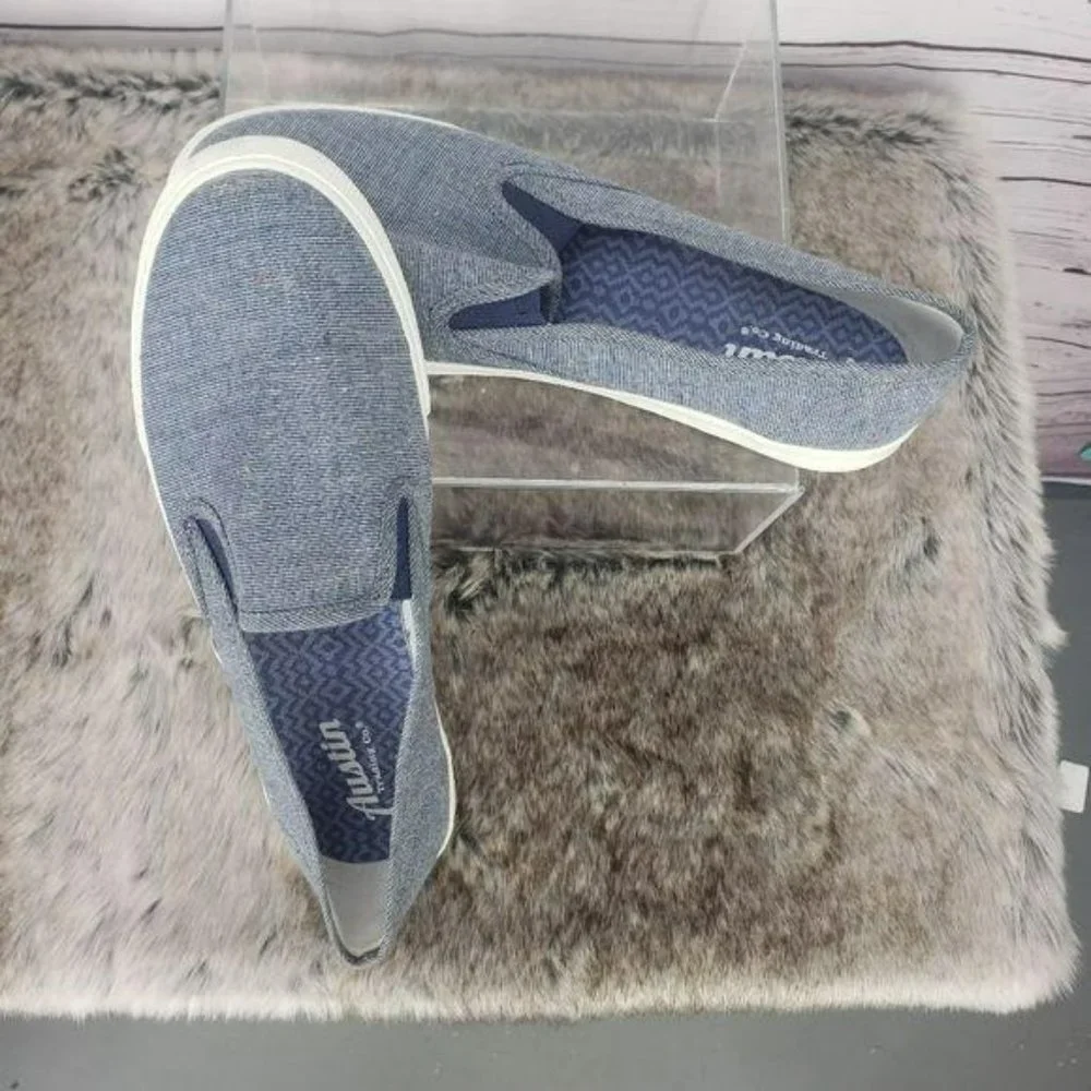 Austin Trading‎ Company Slip On Blue Sz 11 Shoes
